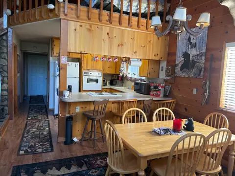 Dining - 58072 Summit Dr, Springville, CA 93265 photo 1 of 3