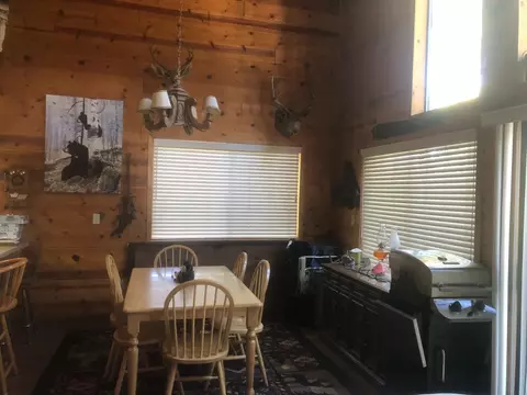 Dining - 58072 Summit Dr, Springville, CA 93265 photo 3 of 3
