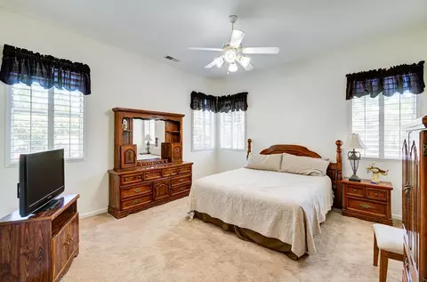 Bedroom - 2855 Richert Ave, Clovis, CA 93611 photo 1 of 7