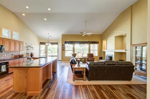Other - 2855 Richert Ave, Clovis, CA 93611 photo 3 of 11