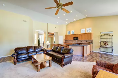 Living - 2855 Richert Ave, Clovis, CA 93611 photo 3 of 4