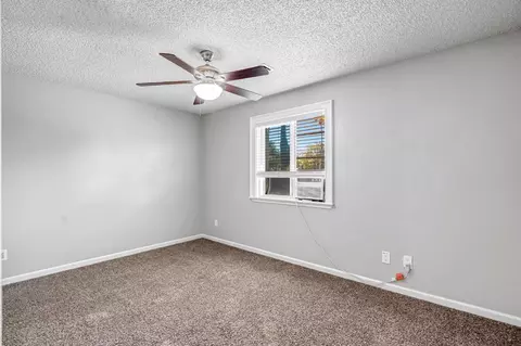 Bedroom - 12511 A, Biola, CA 93606 photo 3 of 3