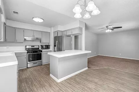 Kitchen - 12511 A, Biola, CA 93606 photo 1 of 5