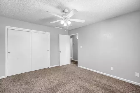 Bedroom - 12511 A, Biola, CA 93606 photo 2 of 3