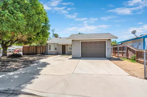 Exterior - 12511 A, Biola, CA 93606 photo 3 of 8