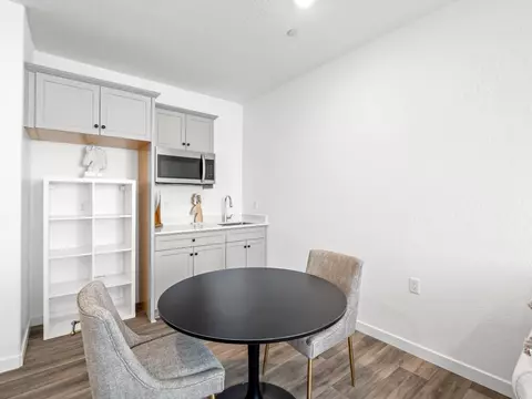 Dining - 4225 Hampton Way, Clovis, CA 93619 photo 3 of 3
