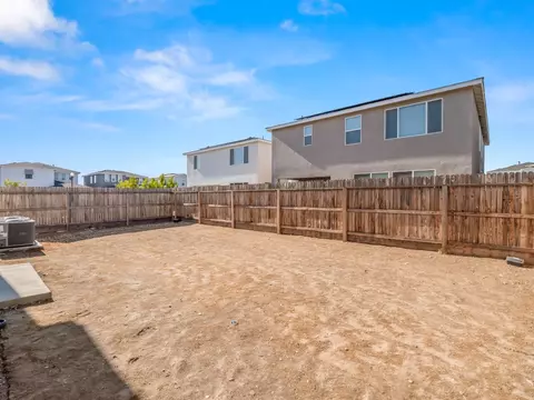 Exterior - 4225 Hampton Way, Clovis, CA 93619 photo 3 of 5
