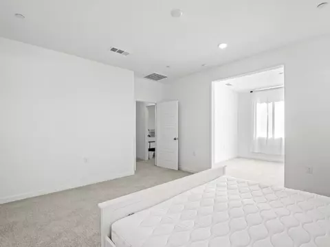 Bedroom - 4225 Hampton Way, Clovis, CA 93619 photo 9 of 10