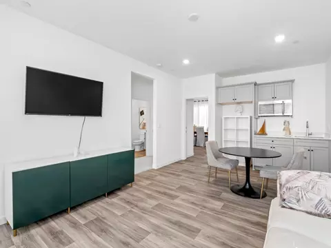 Living - 4225 Hampton Way, Clovis, CA 93619 photo 6 of 6