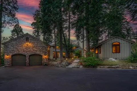 39155 Pitchwood Ln, Shaver Lake, CA 93664