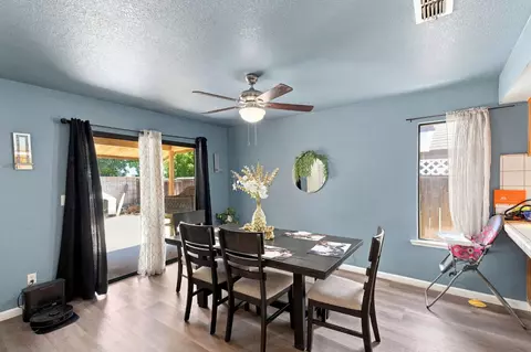 Dining - 933 Barnett Way, Madera, CA 93637 photo 1 of 2
