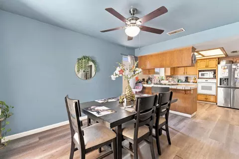 Dining - 933 Barnett Way, Madera, CA 93637 photo 2 of 2