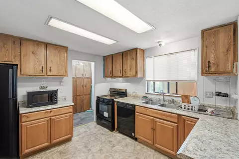 12752 N Robinson Ave, Sanger, CA 93657 photo 15