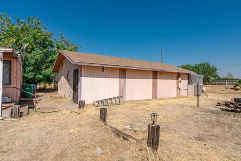 12752 N Robinson Ave, Sanger, CA 93657 photo 29