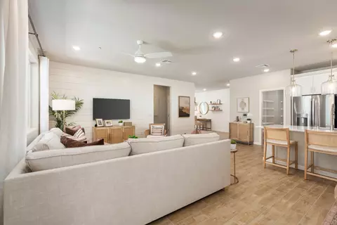 Living - 692 Solar Ln, Clovis, CA 93619 photo 1 of 1