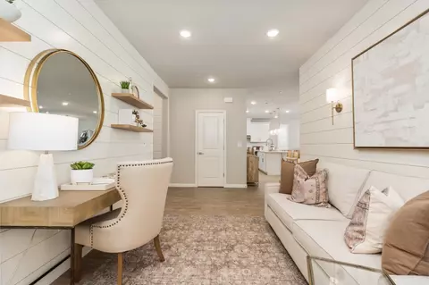Entry Way - 692 Solar Ln, Clovis, CA 93619 photo 4 of 4