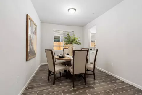 Dining - 676 Solar Ln, Clovis, CA 93619 photo 1 of 4