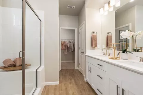 Other - 644 Solar Ln, Clovis, CA 93619 photo 7 of 10