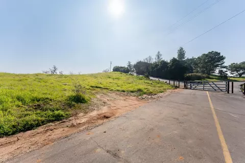 0 Oak Knoll Ln, Clovis, CA 93619 photo 4