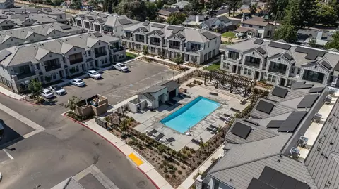View/Area - 464 W Balsam Ln, Clovis, CA 93611 photo 1 of 4