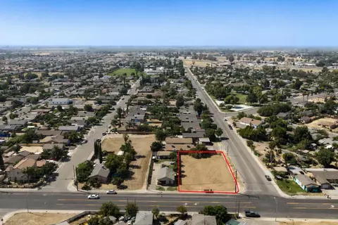 900 Sunrise, Madera, CA 93638 photo 2
