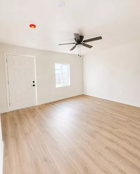 Living - 28 W 19th St, Merced, CA 95340 photo 2 of 5