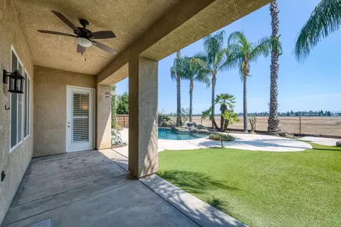 Exterior - 2392 Trenton, Clovis, CA 93619 photo 7 of 13