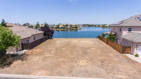 10952 E Promontory Way, Clovis, CA 93619 photo 3