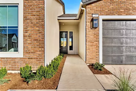 Other - 2291 N Argyle Ave, Clovis, CA 93619 photo 2 of 7