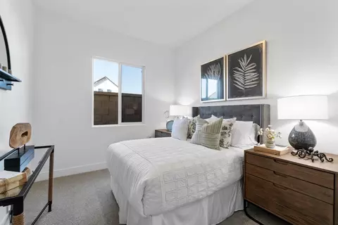Bedroom - 2291 N Argyle Ave, Clovis, CA 93619 photo 3 of 8
