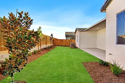 Exterior - 2291 N Argyle Ave, Clovis, CA 93619 photo 5 of 5