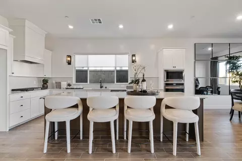 Kitchen - 2291 N Argyle Ave, Clovis, CA 93619 photo 1 of 4