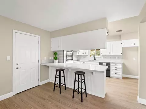 Kitchen - 10401 E Bullard Ave, Clovis, CA 93619 photo 6 of 6