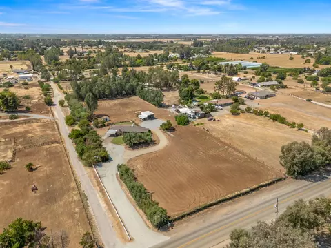 View/Area - 10401 E Bullard Ave, Clovis, CA 93619 photo 5 of 7