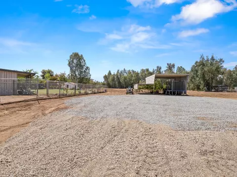 Exterior - 10401 E Bullard Ave, Clovis, CA 93619 photo 12 of 18