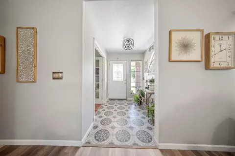 Entry Way - 18746 Auburn Way, Madera, CA 93638 photo 1 of 7