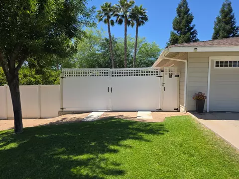 Exterior - 18746 Auburn Way, Madera, CA 93638 photo 15 of 16