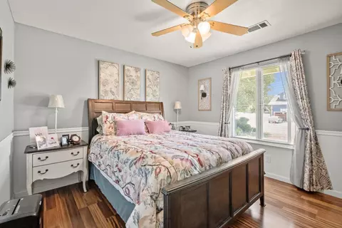 Bedroom - 18746 Auburn Way, Madera, CA 93638 photo 4 of 8
