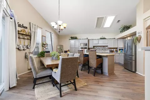 Other - 1635 E La Vida Ct, Visalia, CA 93292 photo 3 of 6