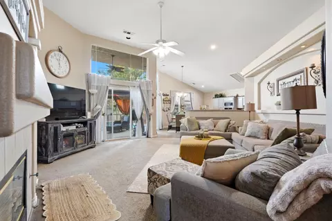 Living - 1635 E La Vida Ct, Visalia, CA 93292 photo 1 of 2