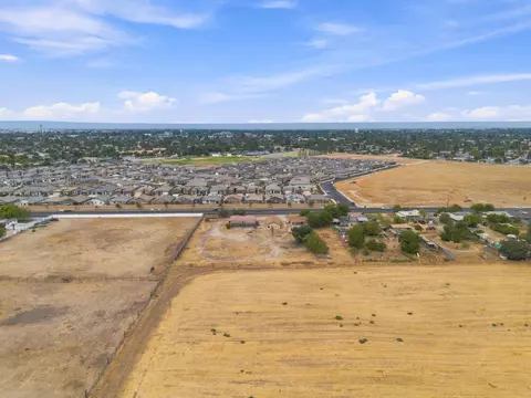 View/Area - 14735 Road 28, Madera, CA 93638 photo 3 of 9