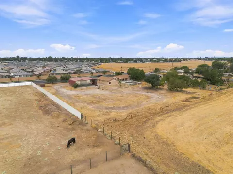 View/Area - 14735 Road 28, Madera, CA 93638 photo 4 of 9