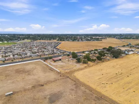 View/Area - 14735 Road 28, Madera, CA 93638 photo 2 of 9