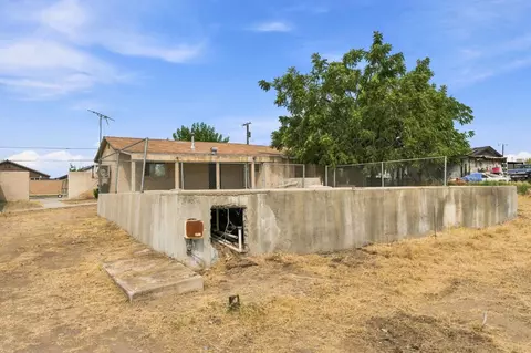 Exterior - 14735 Road 28, Madera, CA 93638 photo 7 of 13