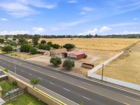 View/Area - 14735 Road 28, Madera, CA 93638 photo 1 of 9