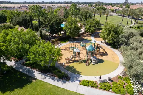 View/Area - 3859 Richmond Ave, Clovis, CA 93619 photo 5 of 8