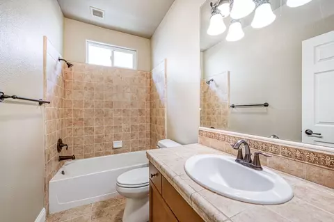 Bath - 3859 Richmond Ave, Clovis, CA 93619 photo 1 of 3