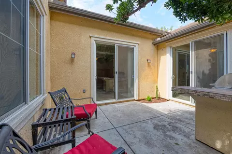 Exterior - 3859 Richmond Ave, Clovis, CA 93619 photo 4 of 8