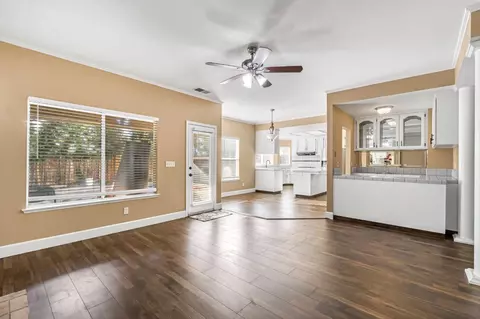 Living - 2034 Wrenwood Ave, Clovis, CA 93611 photo 8 of 10