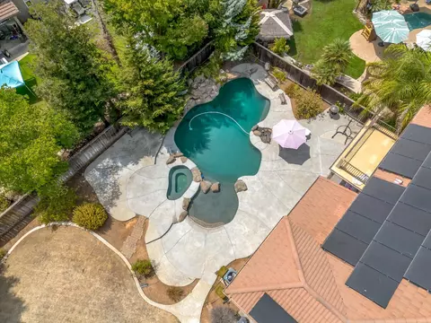 View/Area - 11073 E Le Conte Pass Ct, Clovis, CA 93619 photo 5 of 11